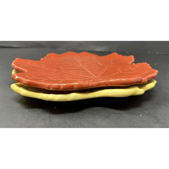 2 BARBARA EIGEN WILLIAMS-SONOMA AUTUMN HARVEST Red Yellow Salad Leaf Plates - Picture 9 of 12